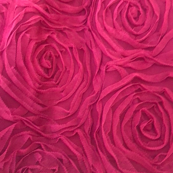 Textured rosette skirt- - Picture 2 of 2